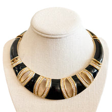 Vintage Black & White Collar