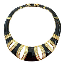 Vintage Black & White Collar
