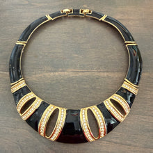 Vintage Black & White Collar