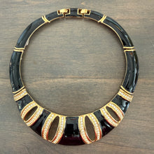 Vintage Black & White Collar