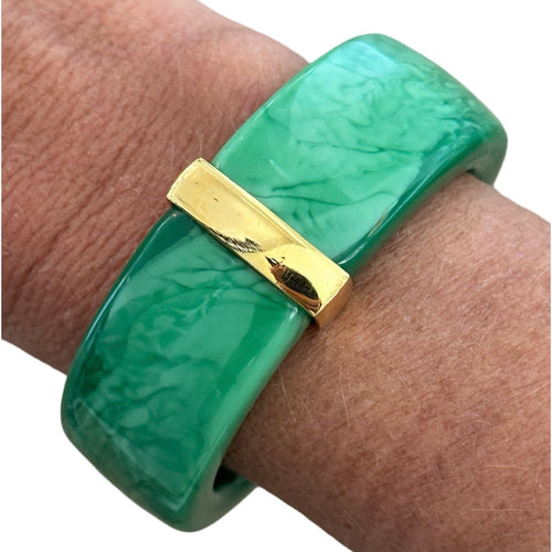 Vintage Green Lucite Cuff