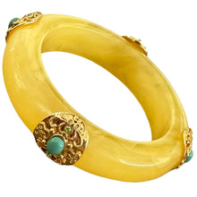 Vintage Lucite Bangle