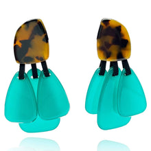 Triple Lucite Drops - White