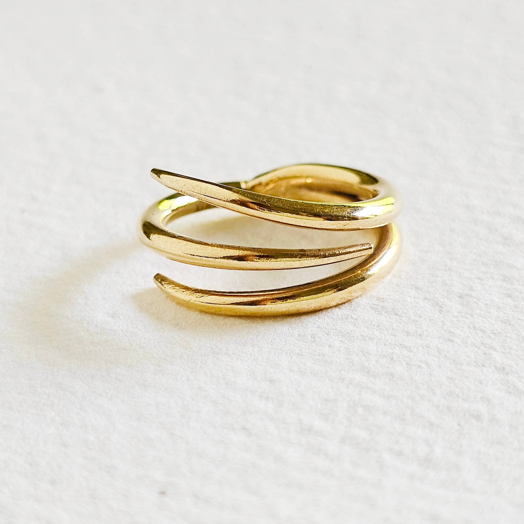 So Talon-ted Ring
